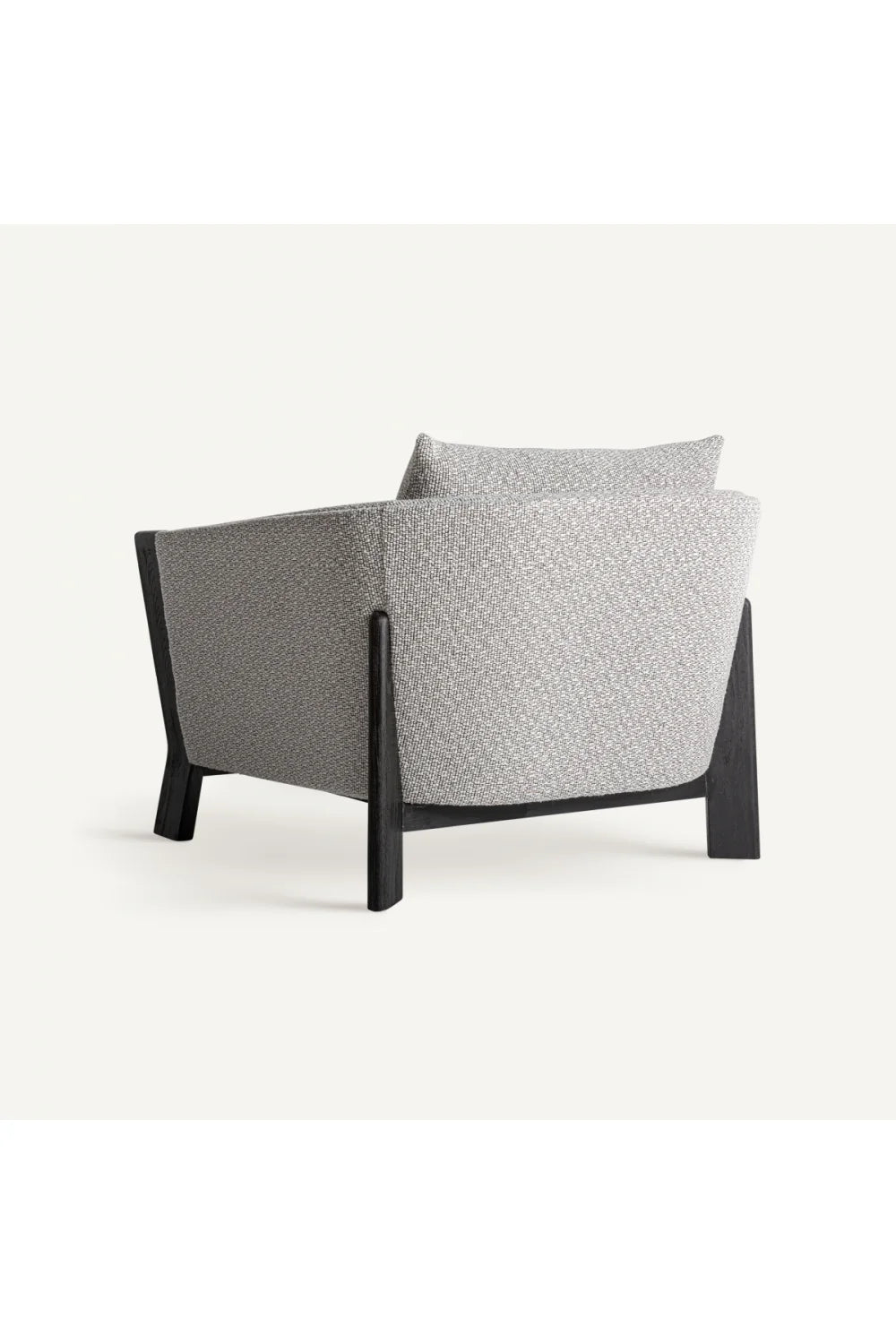 Fauteuil capitonné à accoudoirs en chêne noir | Vical Home Nara