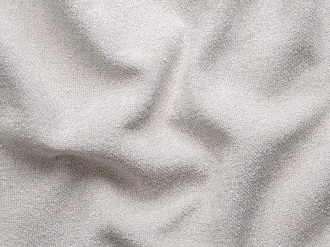 Canapé d'angle droit en tissu beige CAMILIO de Maison Céphy